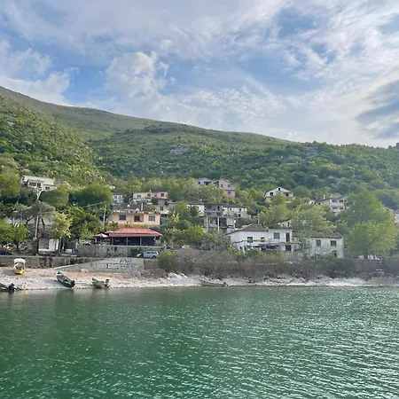 Chalet Natyra Te Eti Shkodër